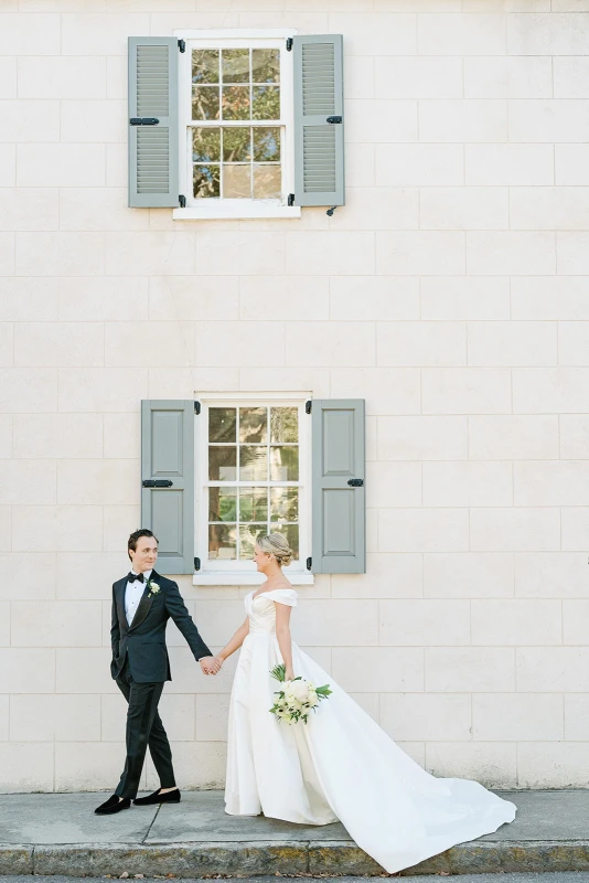 A Classic Wedding for Ashley and John