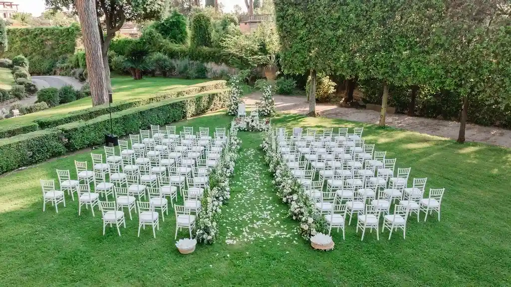 A Classic Wedding for Ashley and Matthew