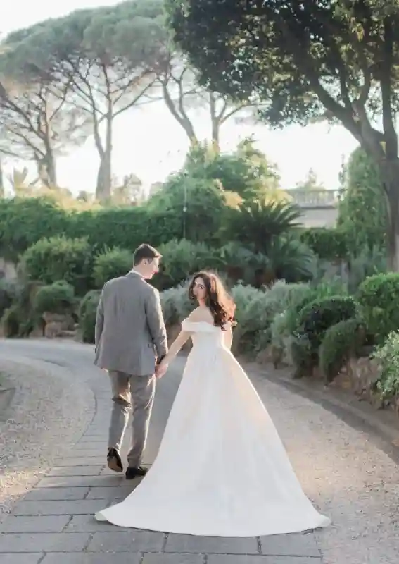 A Classic Wedding for Ashley and Matthew
