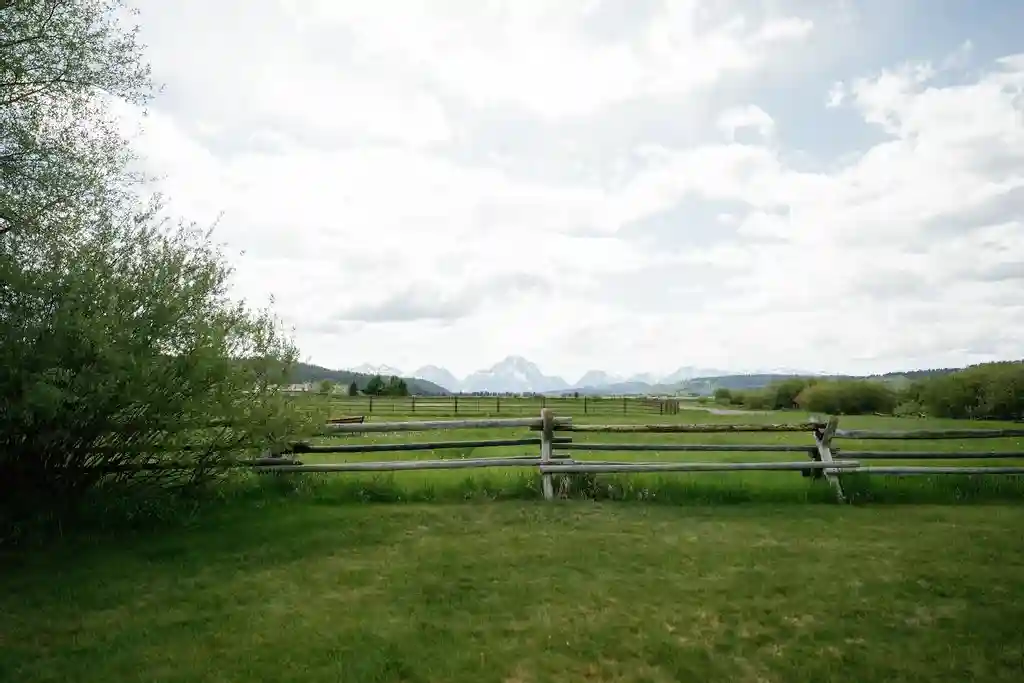 A Mountain Wedding for Aspen and Carson