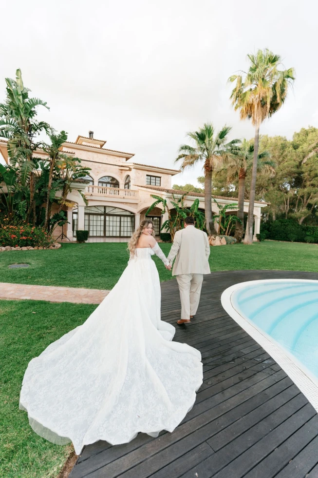 Aurora Borealis Weddings