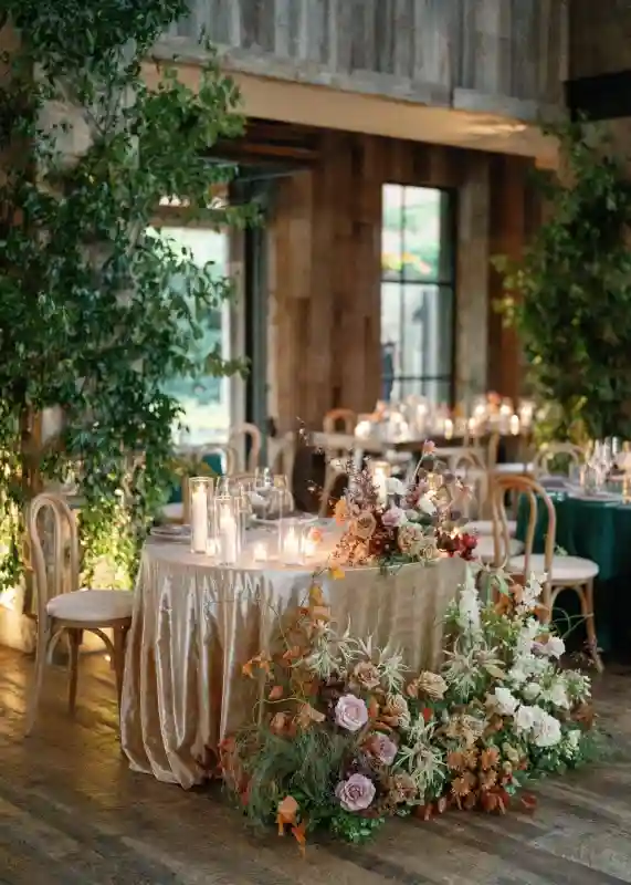 A Rustic Wedding for Autumn  and Spencer