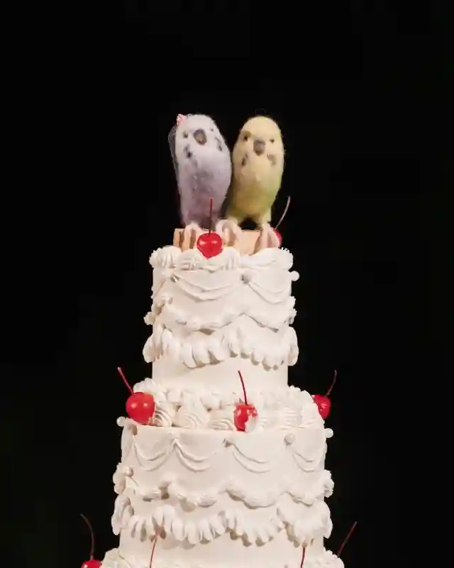 An Estate Wedding for Ava and Kayvan