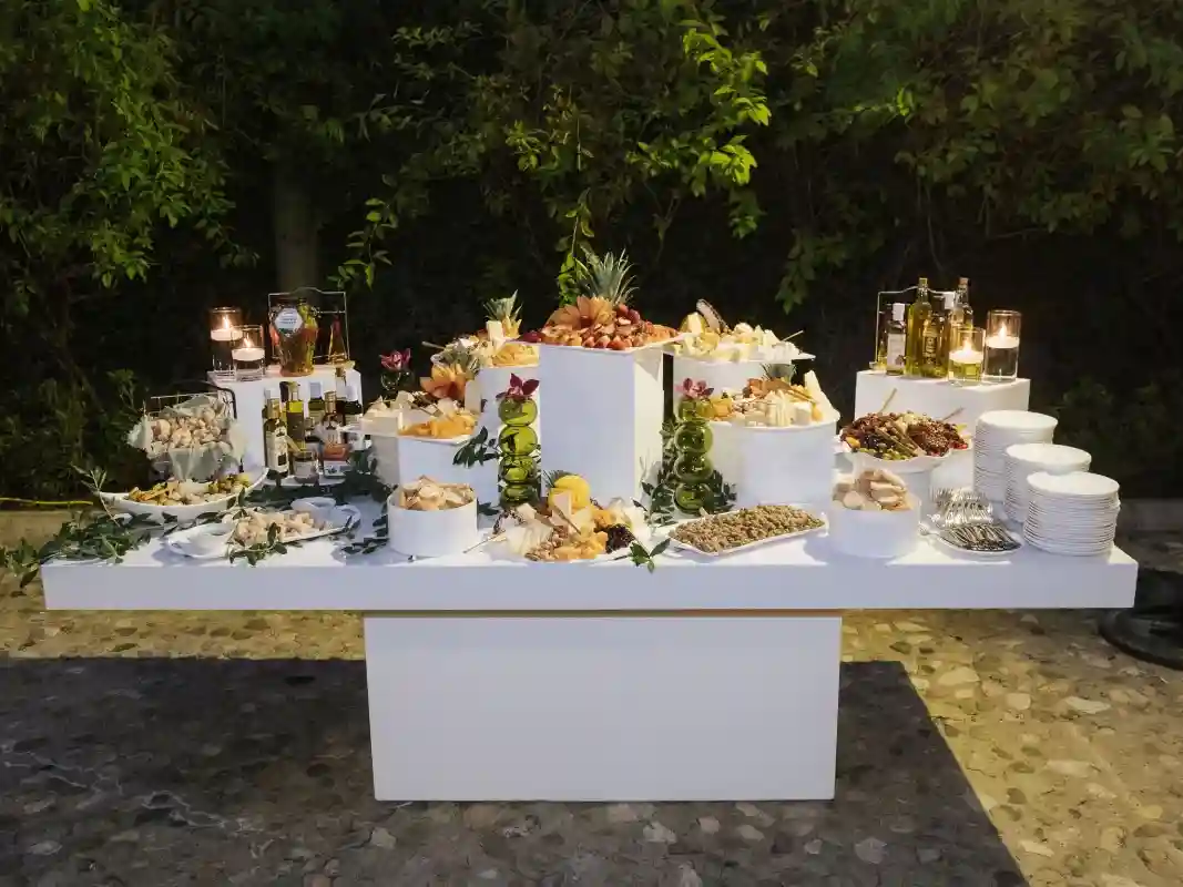 An Estate Wedding for Ava and Kayvan