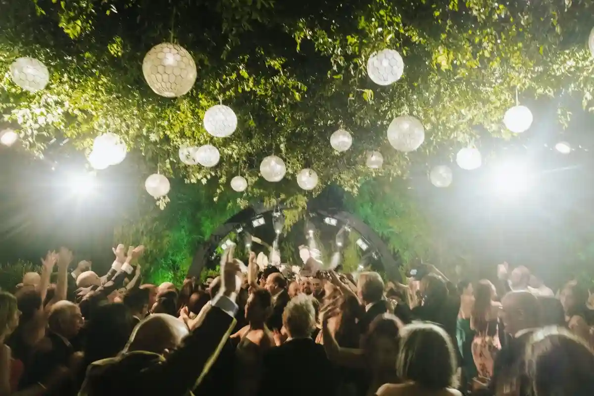 An Estate Wedding for Ava and Kayvan