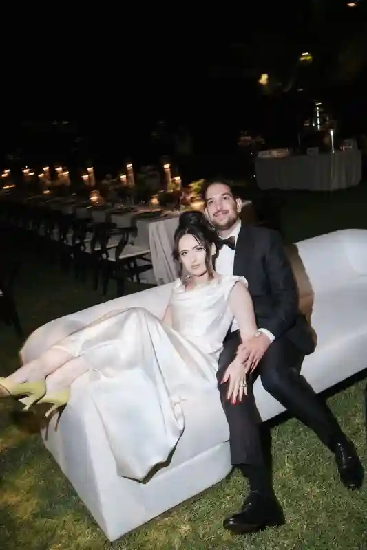 An Estate Wedding for Ava and Kayvan