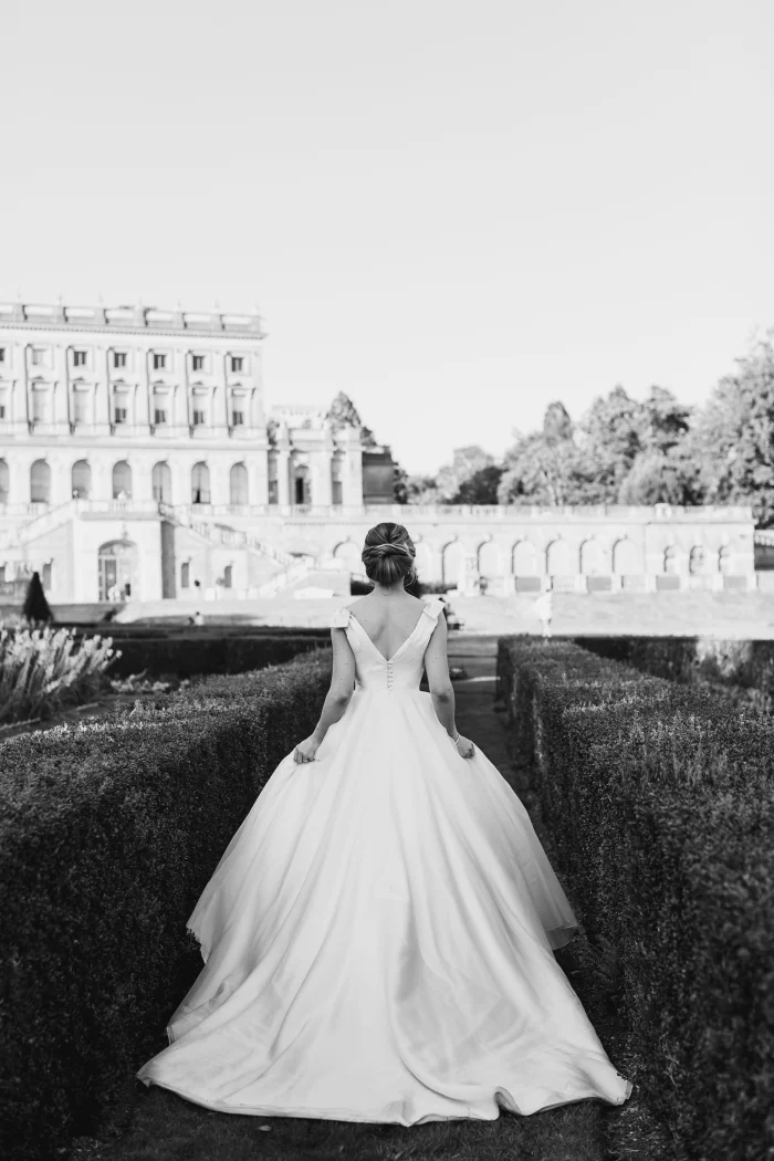 Average Wedding Dress Cost