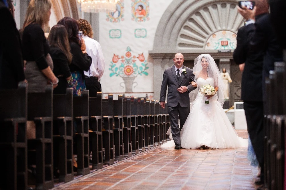 A Wedding for Jennifer and Michael