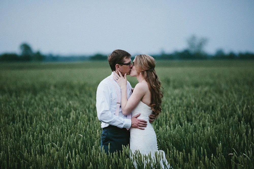 A Wedding for Caroline and Robert