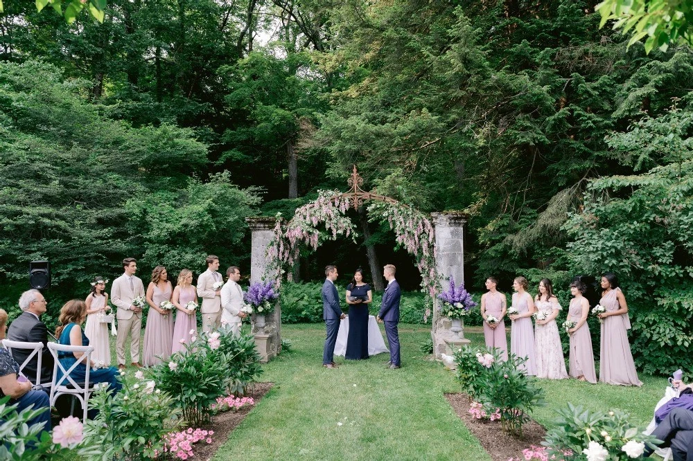 An Outdoor Wedding for Alexander and Stephen