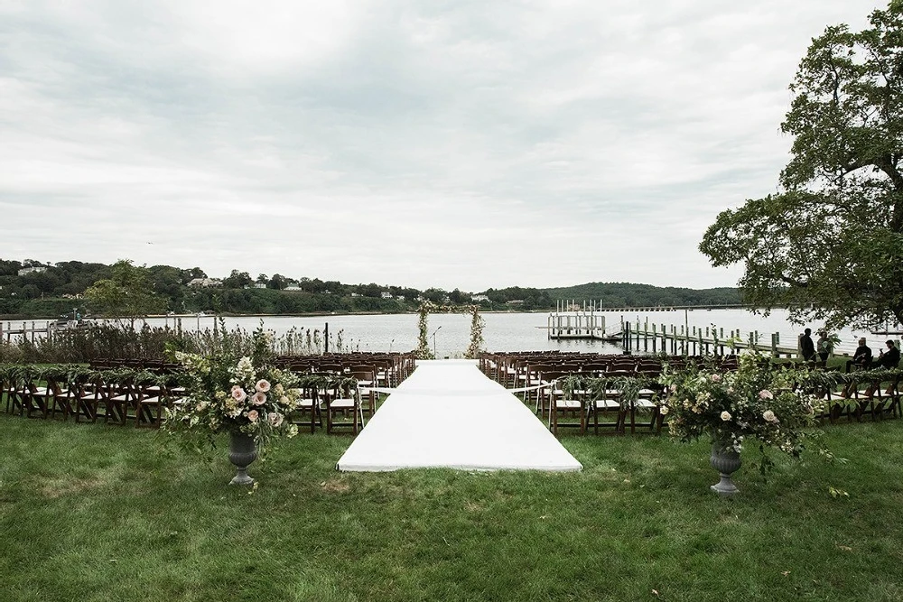 A Classic Wedding for Alexa and Chris