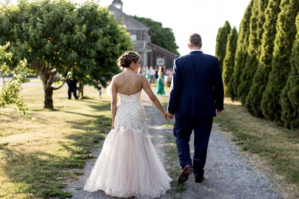 A Wedding for Amanda and Timothy