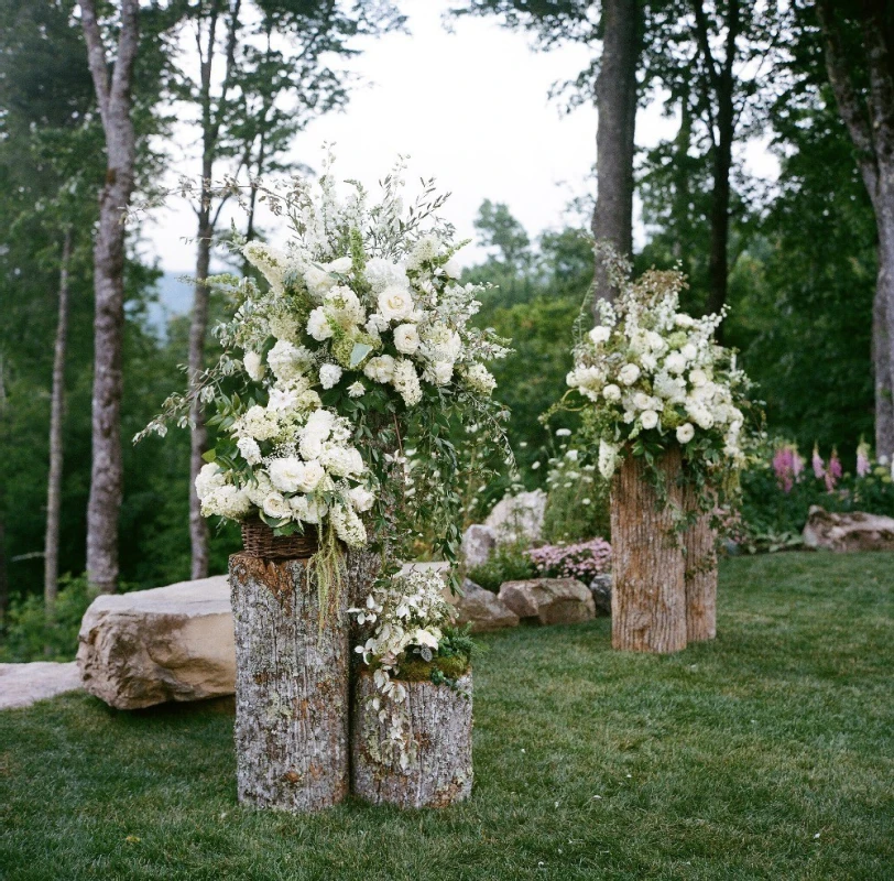 A Wedding for Libby and Whit