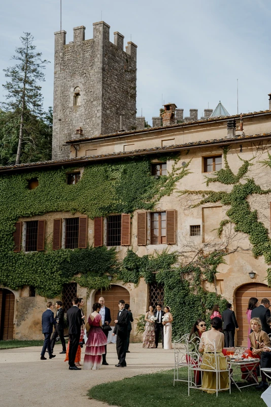 A Formal Wedding for Beatrice and Borgdan