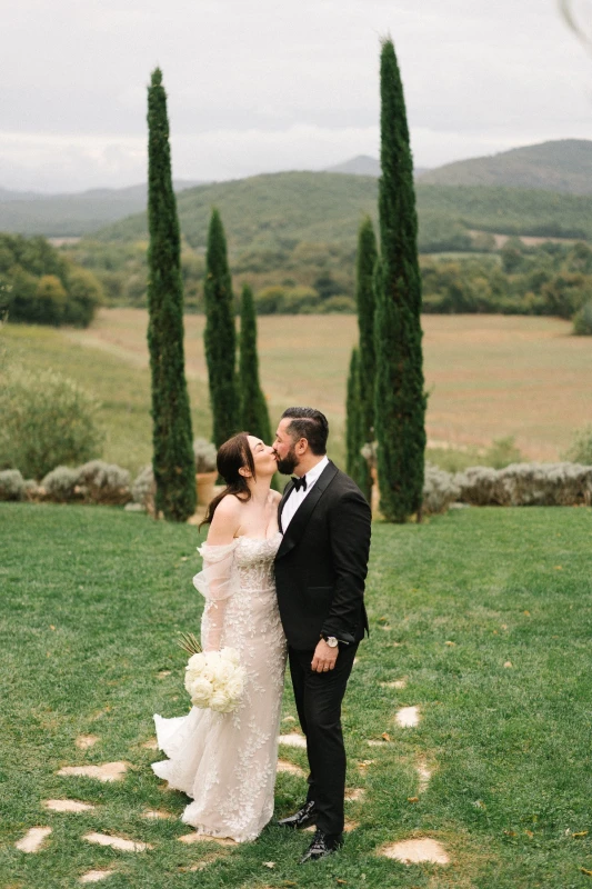 A Tuscan Elopement for Belinda  and Jose