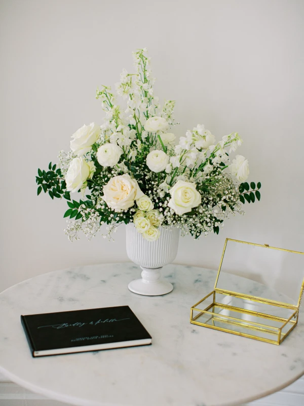 A Classic Wedding for Bella  and Brad 