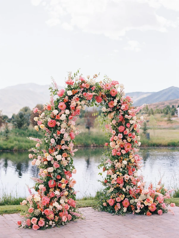 A Classic Wedding for Betsy and Michael