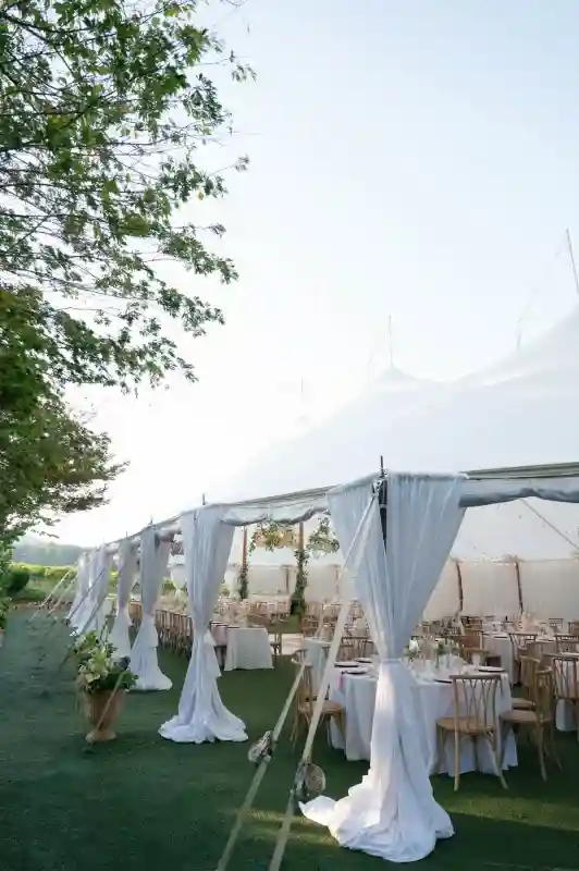 A Vineyard Wedding for Brooke and Kaden