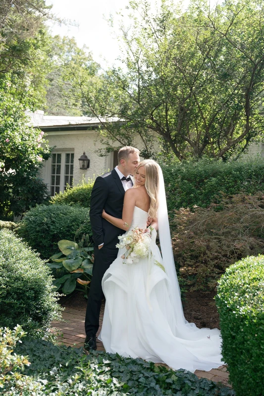 A Vineyard Wedding for Brooke and Kaden
