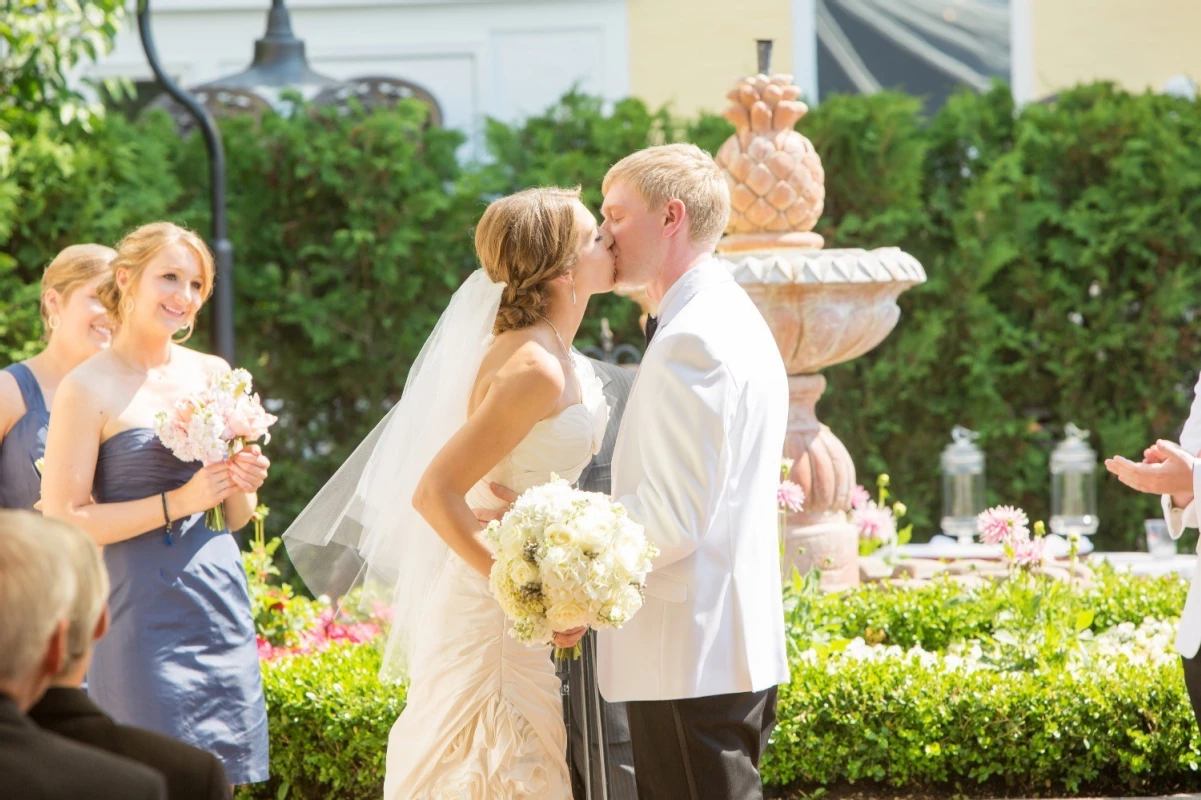 A Wedding for Amy and Taylor