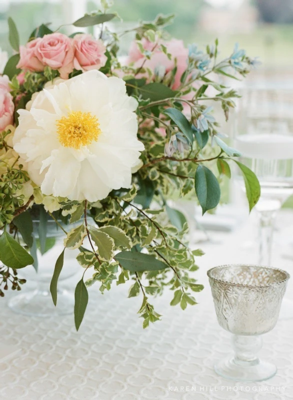 A Classic Wedding for Elizabeth and Ted