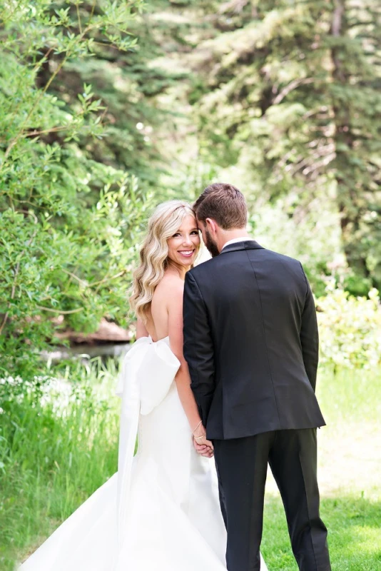 A Mountain Wedding for Lanie and Aj