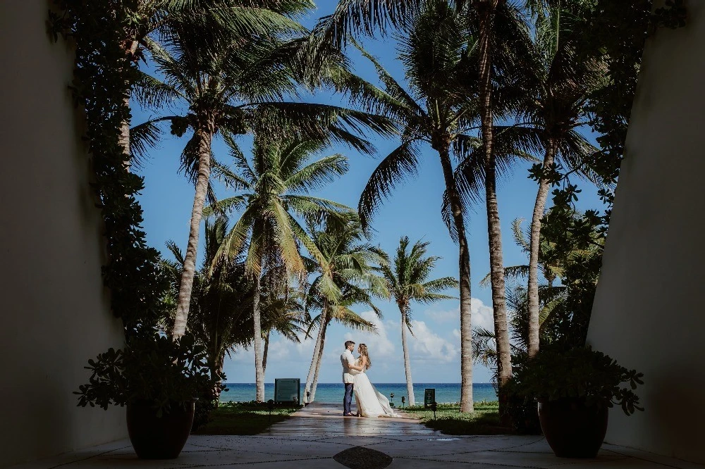 A Beach Wedding for Gigi and Bruno