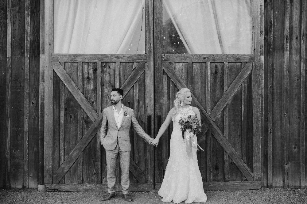 A Rustic Wedding for Nicole and Colin