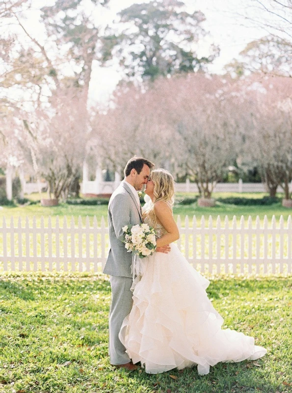 An Outdoor Wedding for Katie and Nick