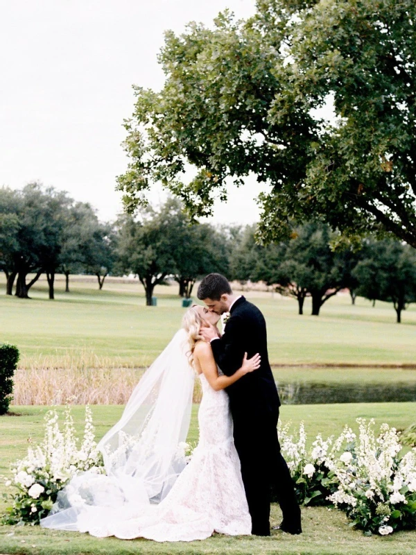 A Country Wedding for Leia and Chad