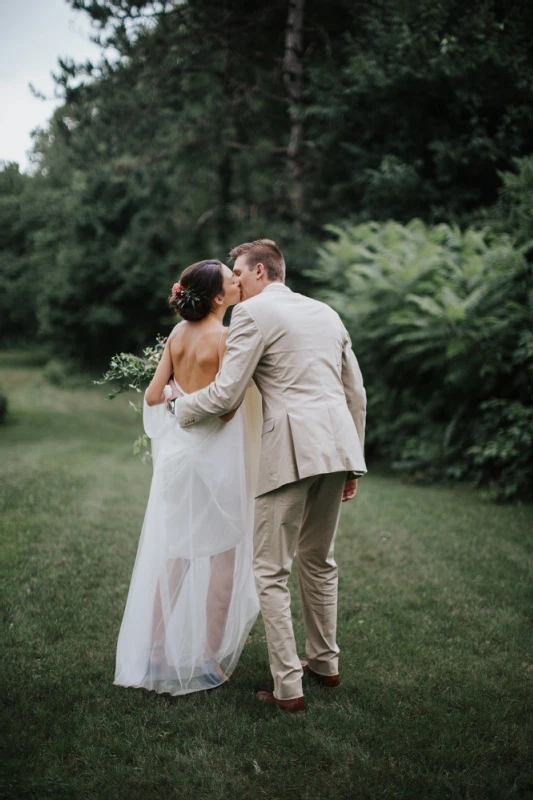 A Country Wedding for Lydia and Parker