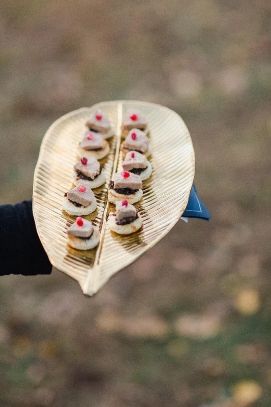 A Classic Wedding for Meghan and Cole