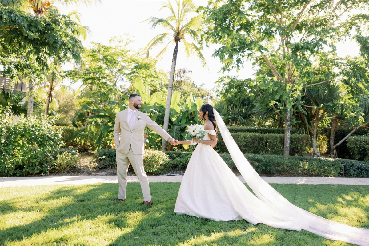 A Garden Wedding for Chara and Harry