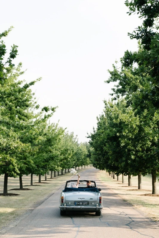 A Classic Wedding for Brittany and Travis