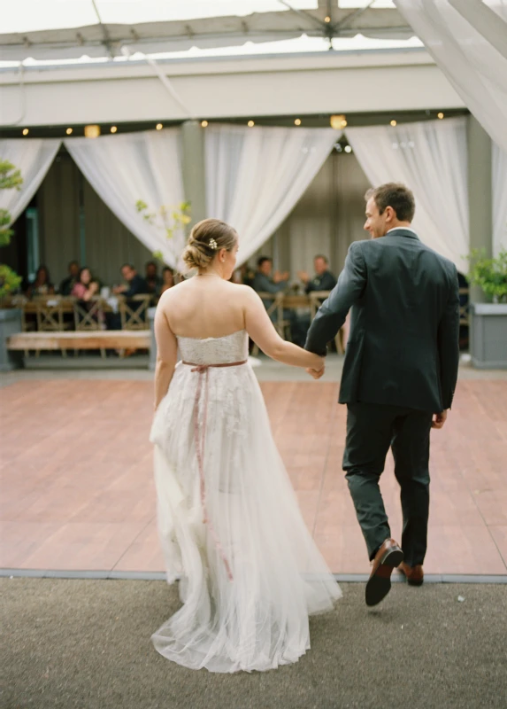 A Classic Wedding for Caitlin and Alec