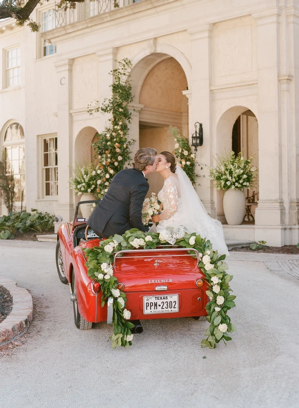 A Vintage Wedding for Caitlin and Brett