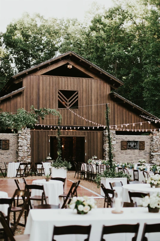 A Country Wedding for Caitlin and Spencer