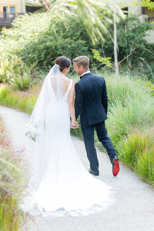 A Classic Wedding for Caitlin and Zach