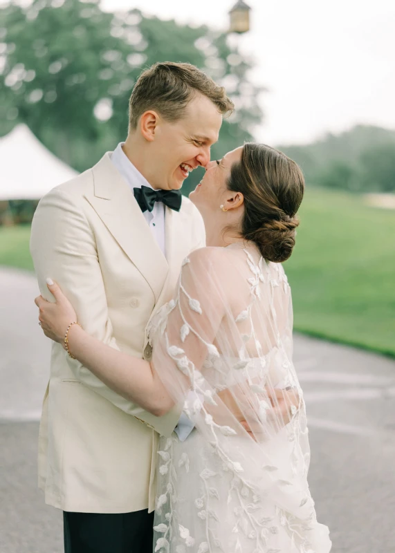 An Outdoor Wedding for Caitlan and Thomas