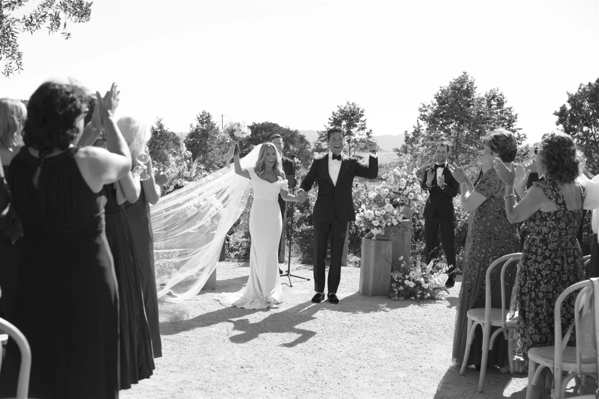 A Vineyard Wedding for Cara and Colin