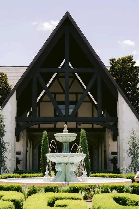 A Formal Wedding for Carly and Brian