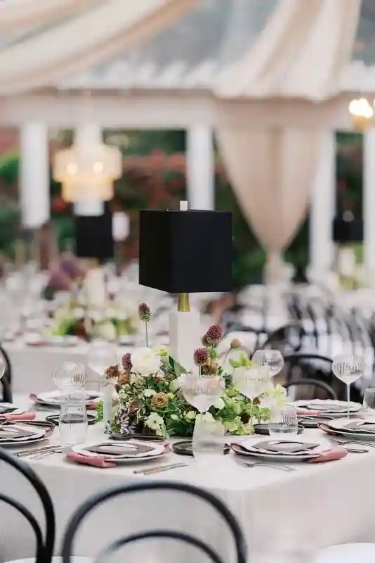 An Autumn Wedding for Caroline and Tyler