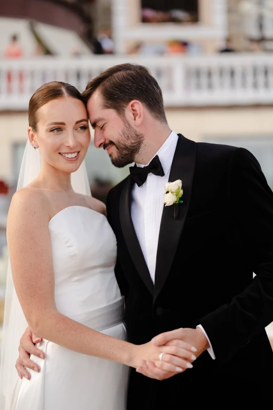 A Classic Wedding for Carrie and Anton