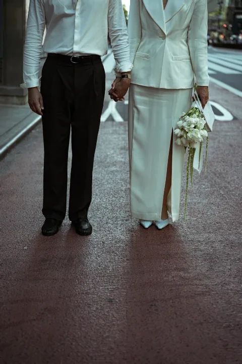 A New York City Elopement That Made the Avenues Its Aisle