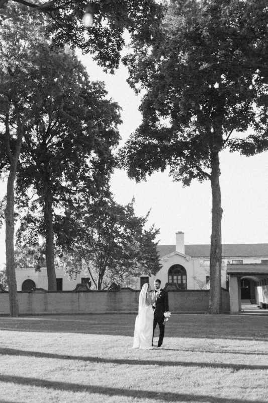 A Classic Wedding for Cat and Joe