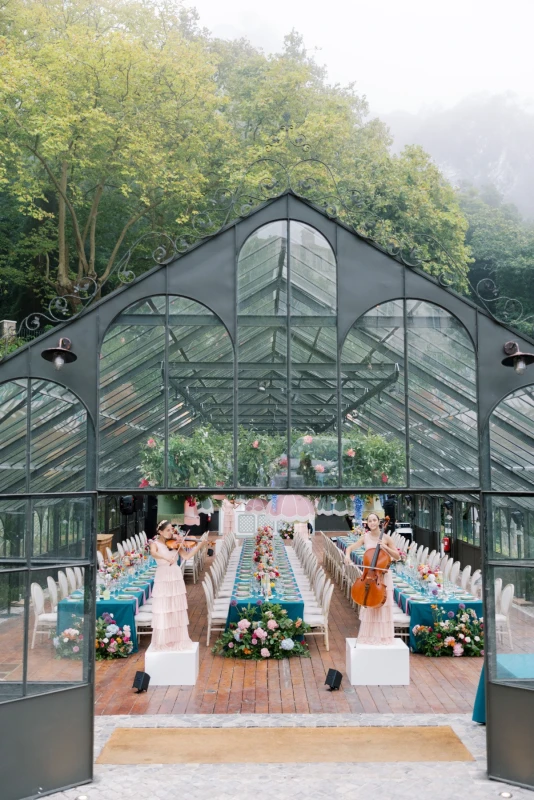 A Colorful Wedding for Catarina and Nuno