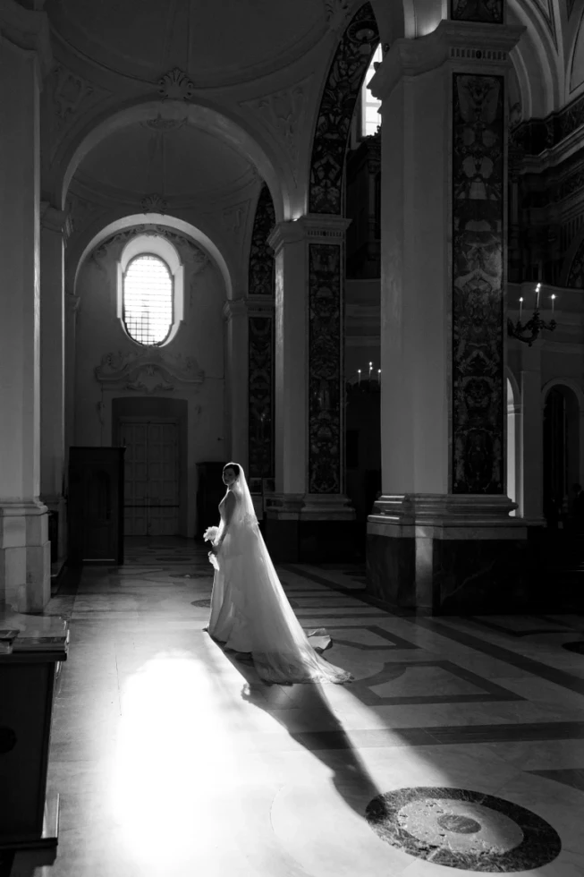 CATERINA LOSTIA WEDDING DESIGNER - Exclusiveness in Italy