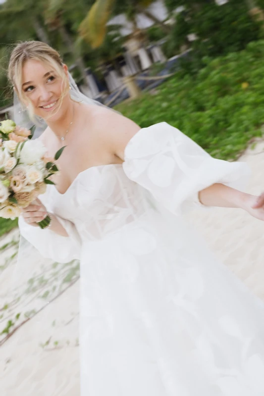 A Beach Wedding for Cecilia and Richard