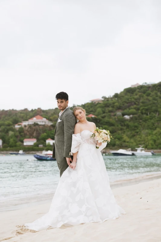 A Beach Wedding for Cecilia and Richard