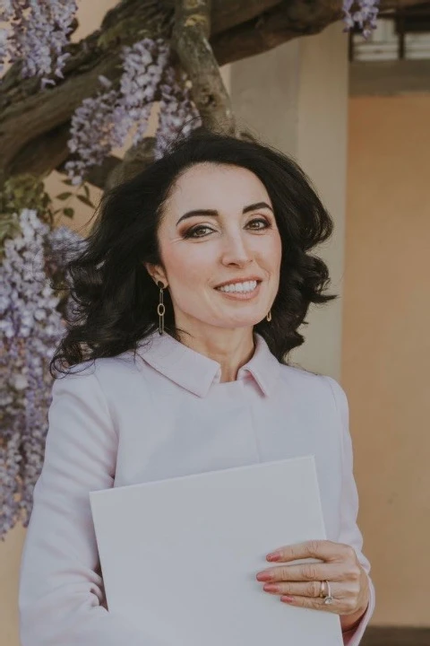 Celebrant Dr. Tiziana Di Molfetta